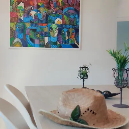 Relajate Cerca Del Mar, Con Vistas A Termas Romanas Appartement